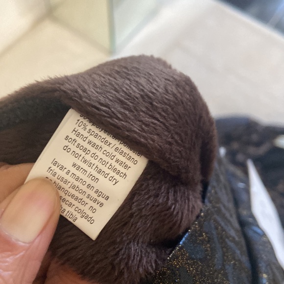 NWT She’s High Waist Leggings - Picture 9 of 16